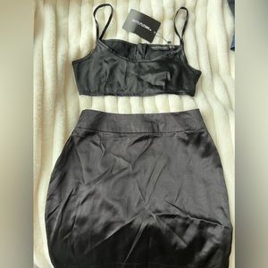 Pretty little thing satin black 2 piece set skirt and crop top NWT US size 2